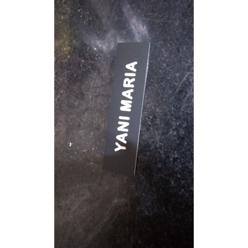 

nama dada grafir/grafer peniti
