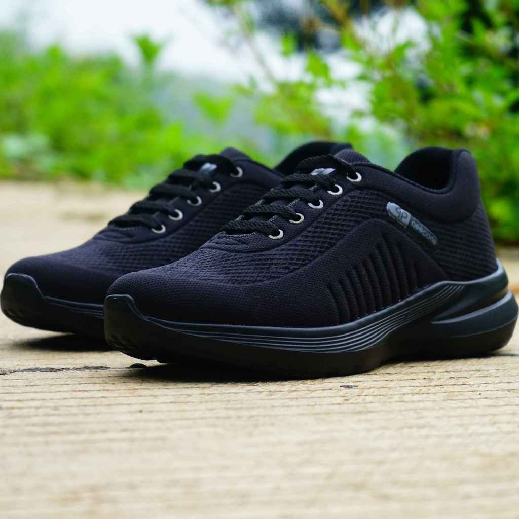 Sepatu laki-laki/perempuan  sekolah sepatu sneaker sepatu anak dan dewasa bahan nyaman sepatu olahra