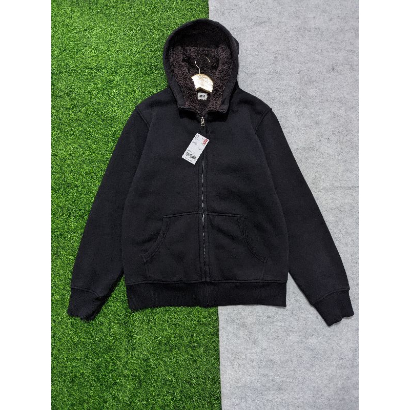 HOODIE ZIPPER UNIQLO SHERPA DALAM