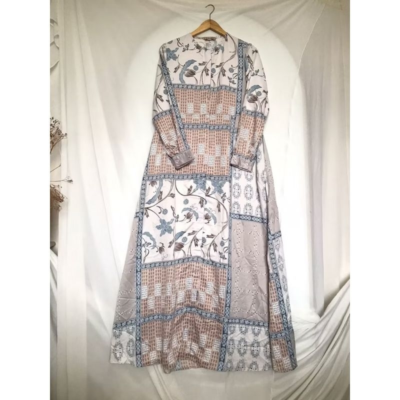 preloved dress by amima,heaven light, zerinabanu, zizara,valisha, sabina