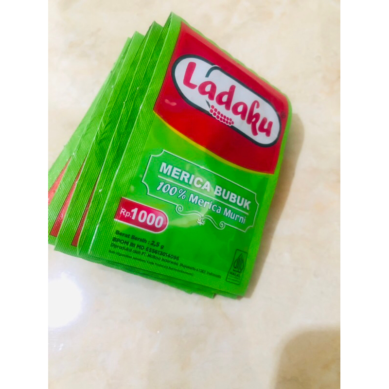 

LADAKU merica bubuk 2,5gr 1renceng12pcs