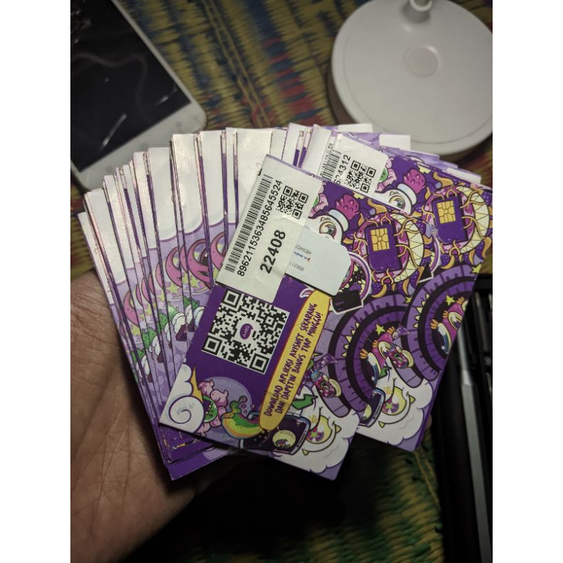 Kartu perdana siap pakai Axis