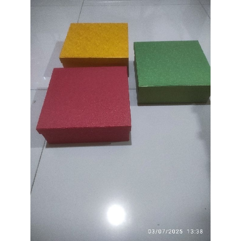 

Box kue Tebal 20 x 20 x 7