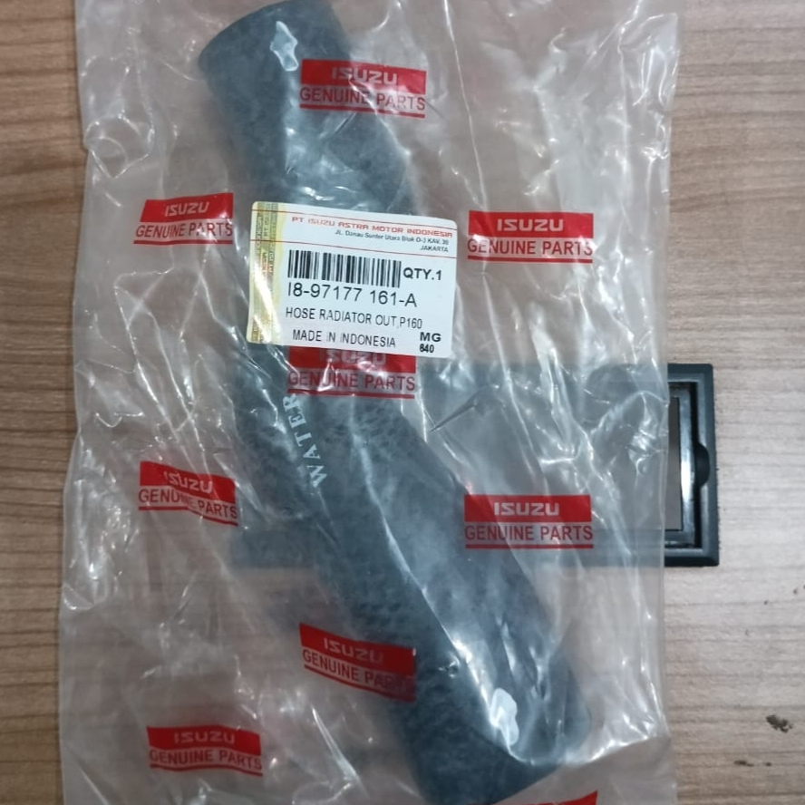 Selang Radiator Bawah Mobil Panther Kapsul Original Isuzu