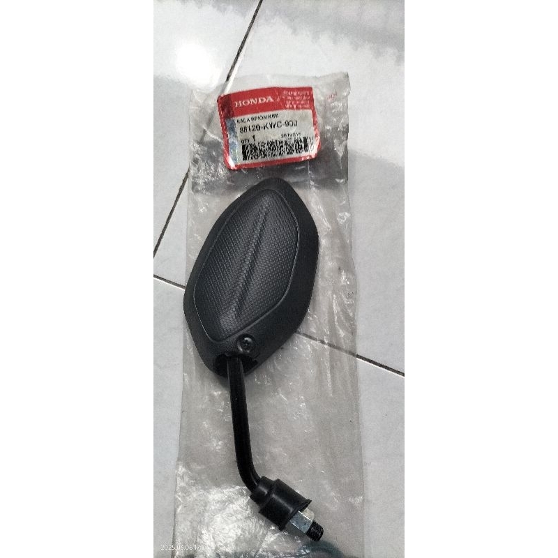 88120-KWC-900 SPION KIRI HONDA CS1 ORI AHM