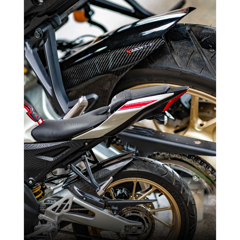 KABON YAMAHA R15V3 R15V4 R15M HUGGER KARBON