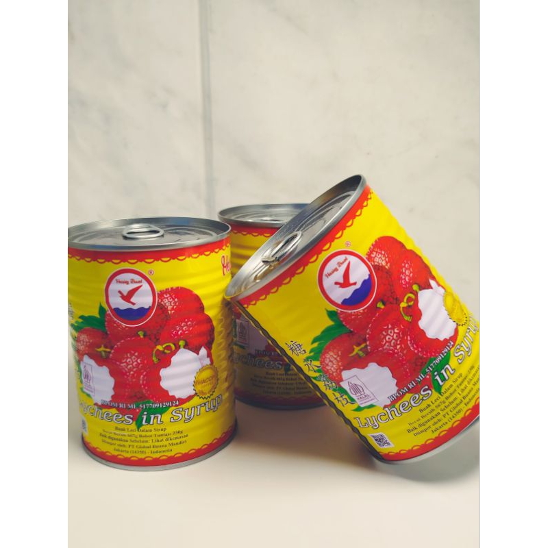 

LYCHEES IN SYRUP