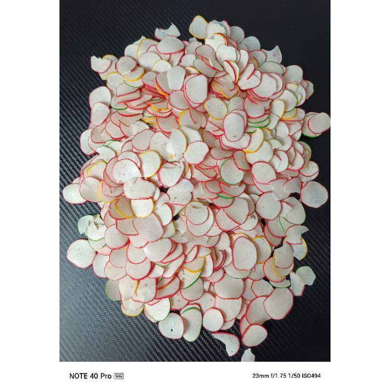 

Kerupuk Bawang Spesial 68 / Krupuk Mentah,Belang 5 Kg.