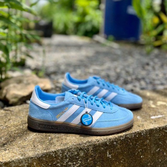 Adidas Spezial Ice Blue Sz 40, 41 BNIBWT ORIGINAL 1000%