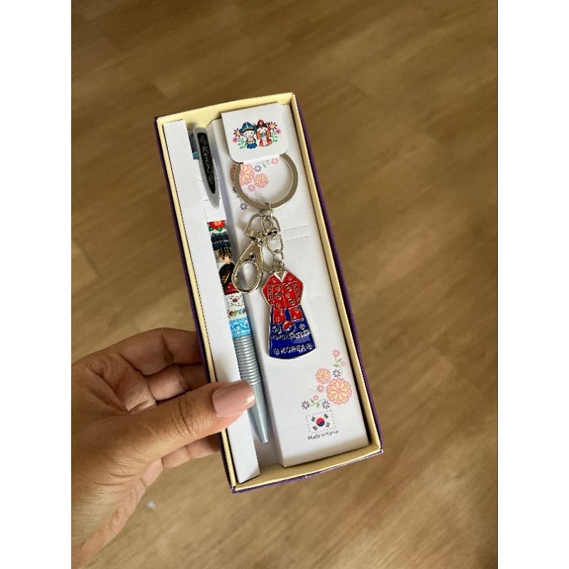 

PEN + GANCI HANBOK BOX souvenir korea asli