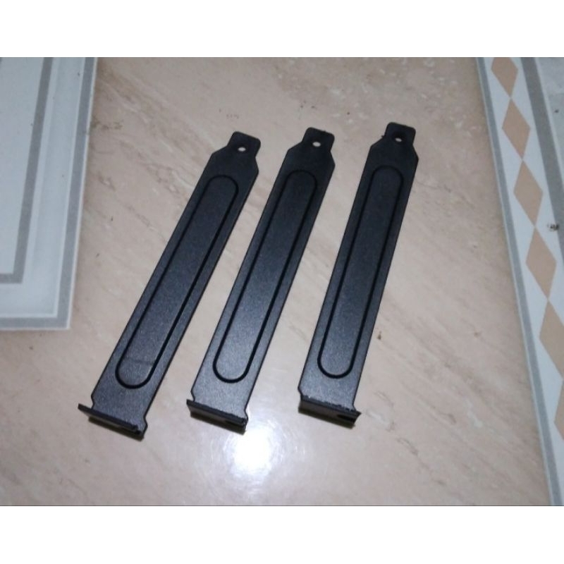 Cover Pci Casing Rakitan / Tutup Pci VGA Black