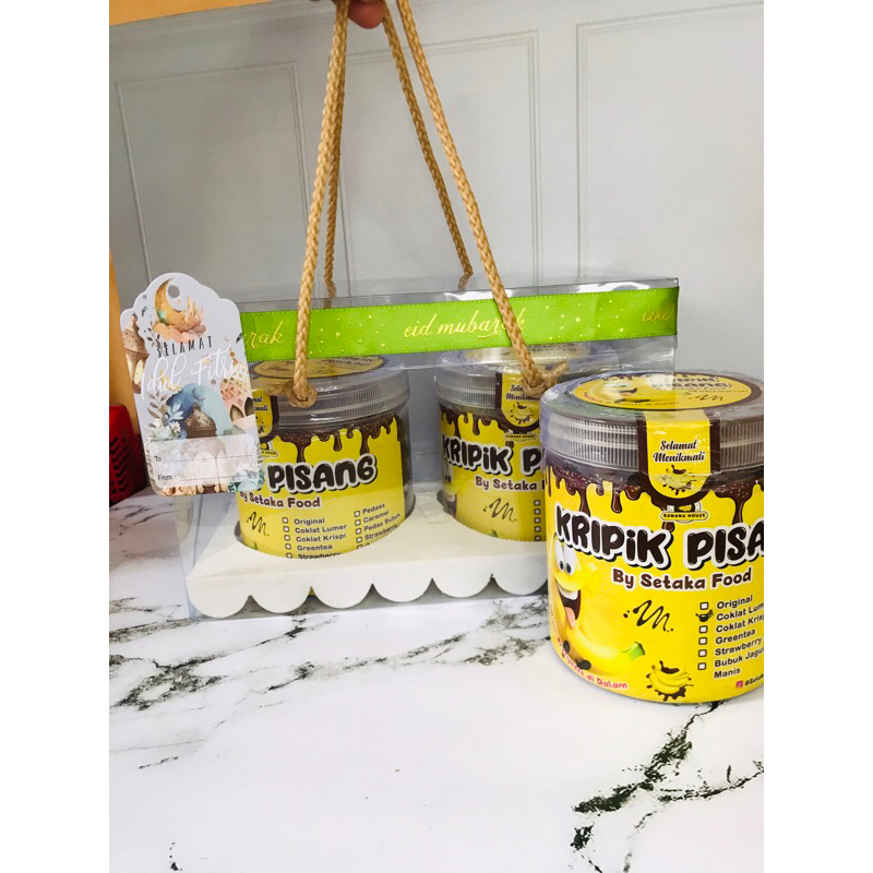 

Hampers lebaran box bening toples 600ml (200gr)