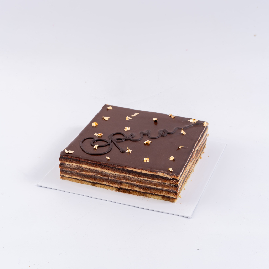 

Grand Opera Cake| Kue Ulang Tahun