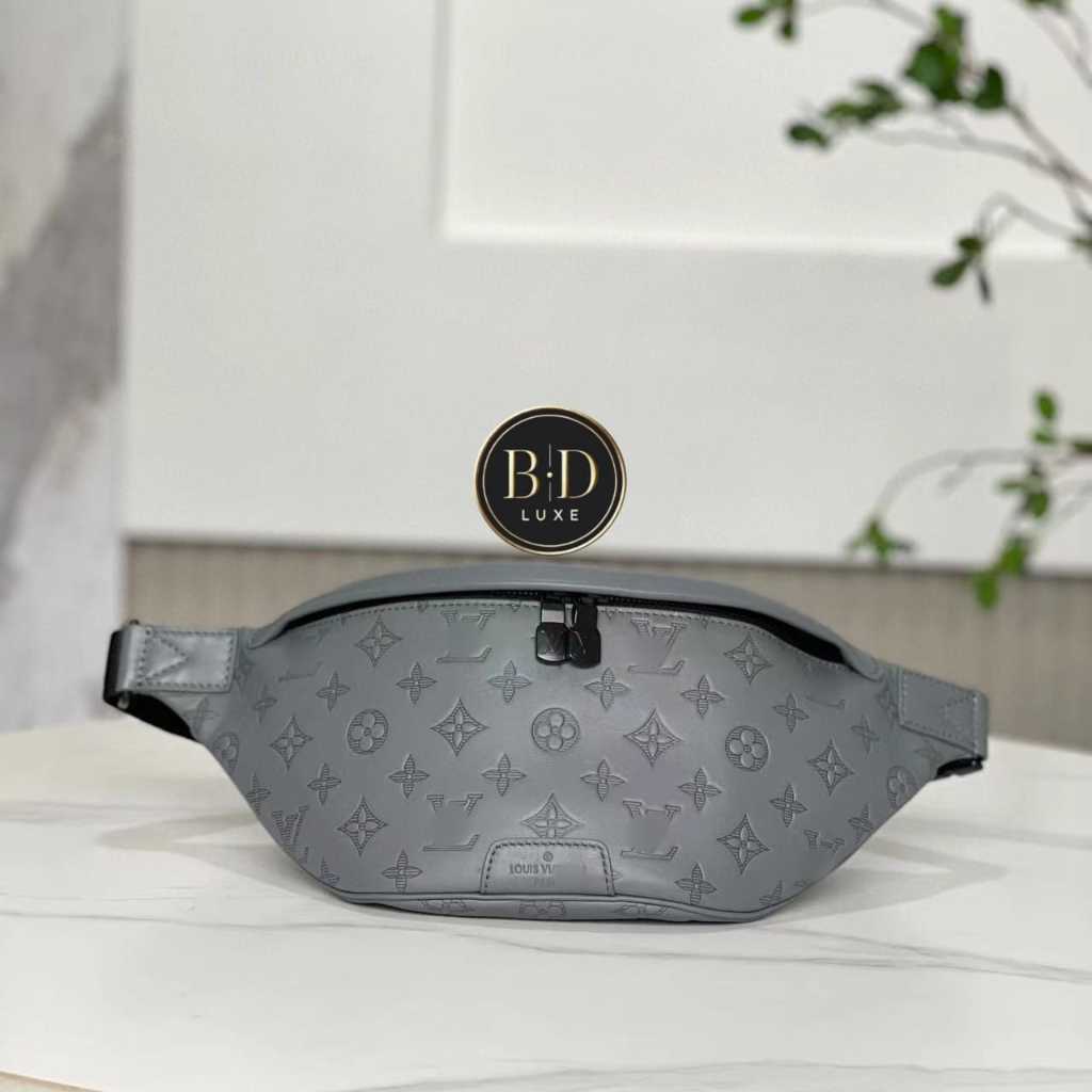Tas Pria L Mewah Discovery Bumbag Monogram Eclipse Grey Sling Bag - Luxury Bumbag Elegan - BD Luxe B