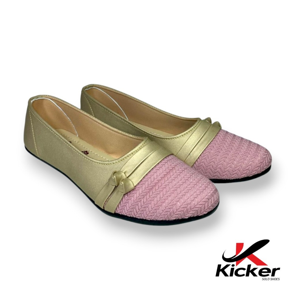 Sepatu Flat Shoes Wanita Kekinian Sepatu Slip On Flatshoes Wanita ibu-ibu Kerja - Saquilla
