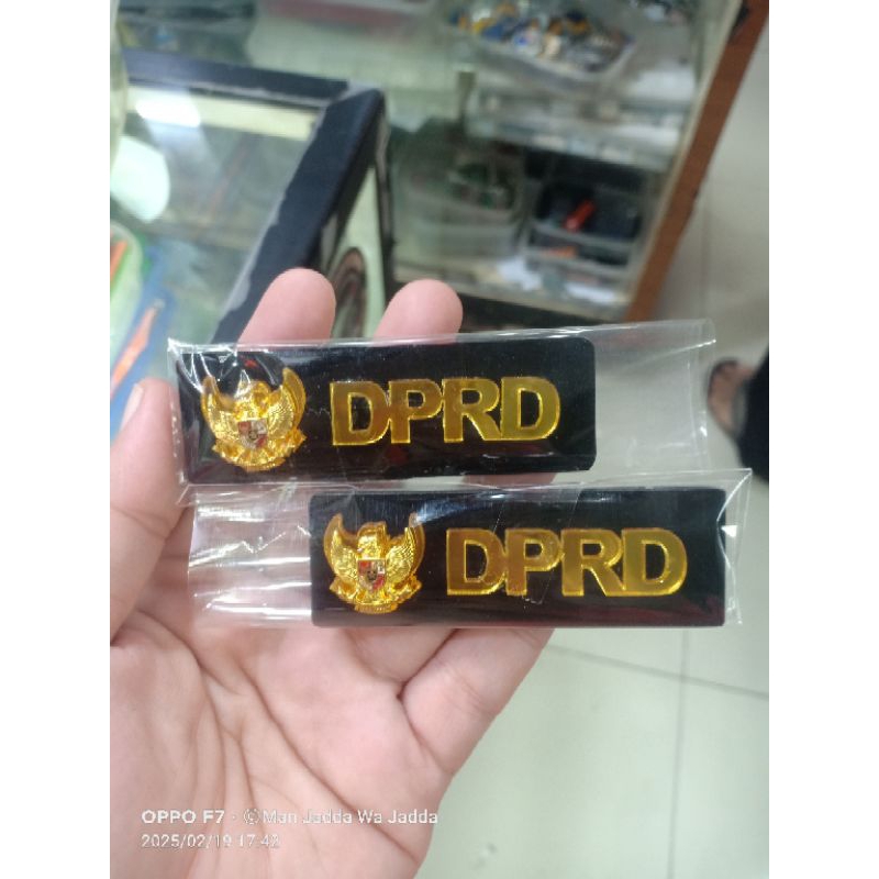 PIN DPRD  PIN DPRD AKRILIK.