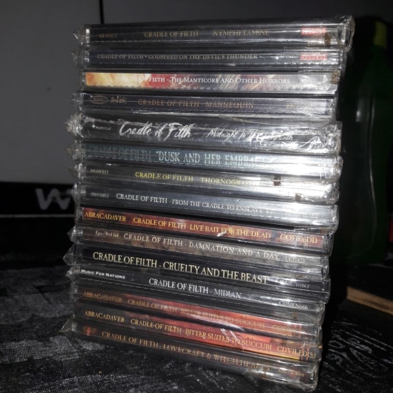 Lot CRADLE OF FILTH ORIGINAL AUDIO CD