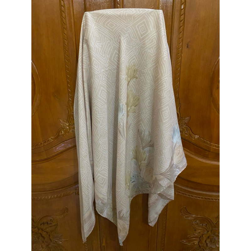 Preloved scarf monogram kamiidea