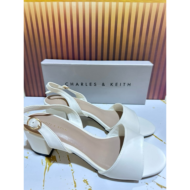 CHARLES&KEITH HEELS PRELOVED