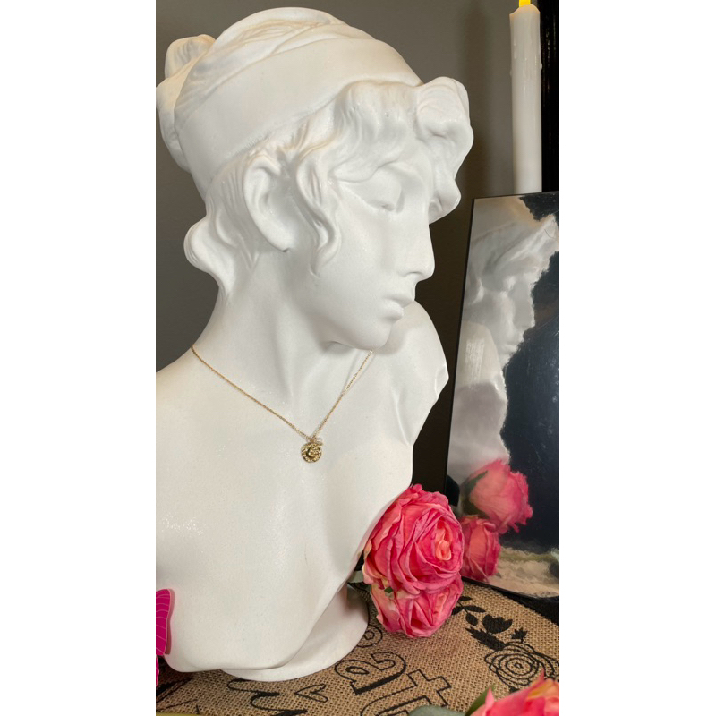 Dragon Lair Jewelry kalung liontin bulan bulat mutiara