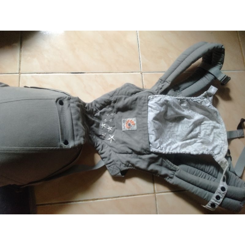 Preloved Hipseat Ergobaby