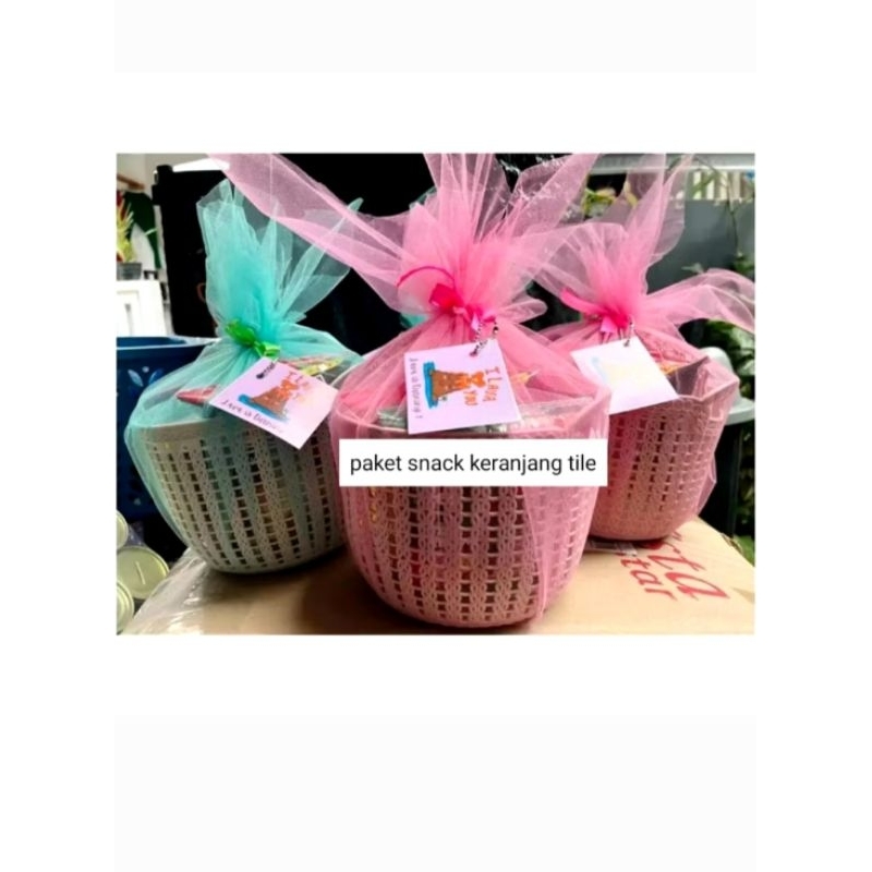 

PAKET SNACK ULANG TAHUN ANAK KERANJANGKEMASAN TILE/ PARCEL ULTAH/ BINGKISAN HADIAH/ PAKET ULTAH MURAH
