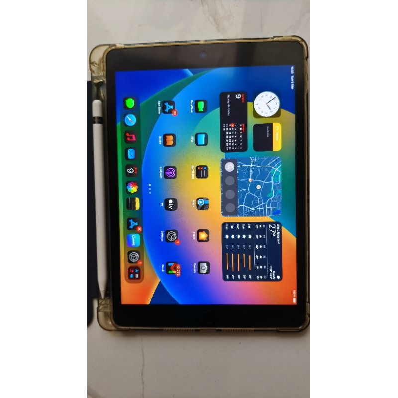 ipad 9 wifi only 64Gb Plus Apple Pen