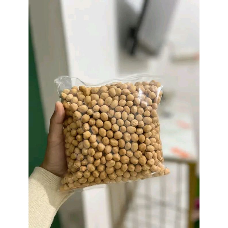 

Kacang atom