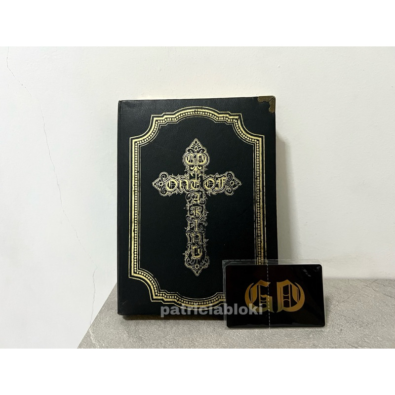 Album G-Dragon One Of A Kind Gold Ver Unsealed with Photocard PC GD GDragon BIGBANG BIG BANG RARE Kp
