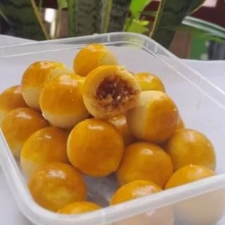 

KUE LEBARAN PREMIUM HOME MADE ,TERENAK,NASTAR, KASTANGEL, PUTRI SALJU,THUMPRINT STROBERY