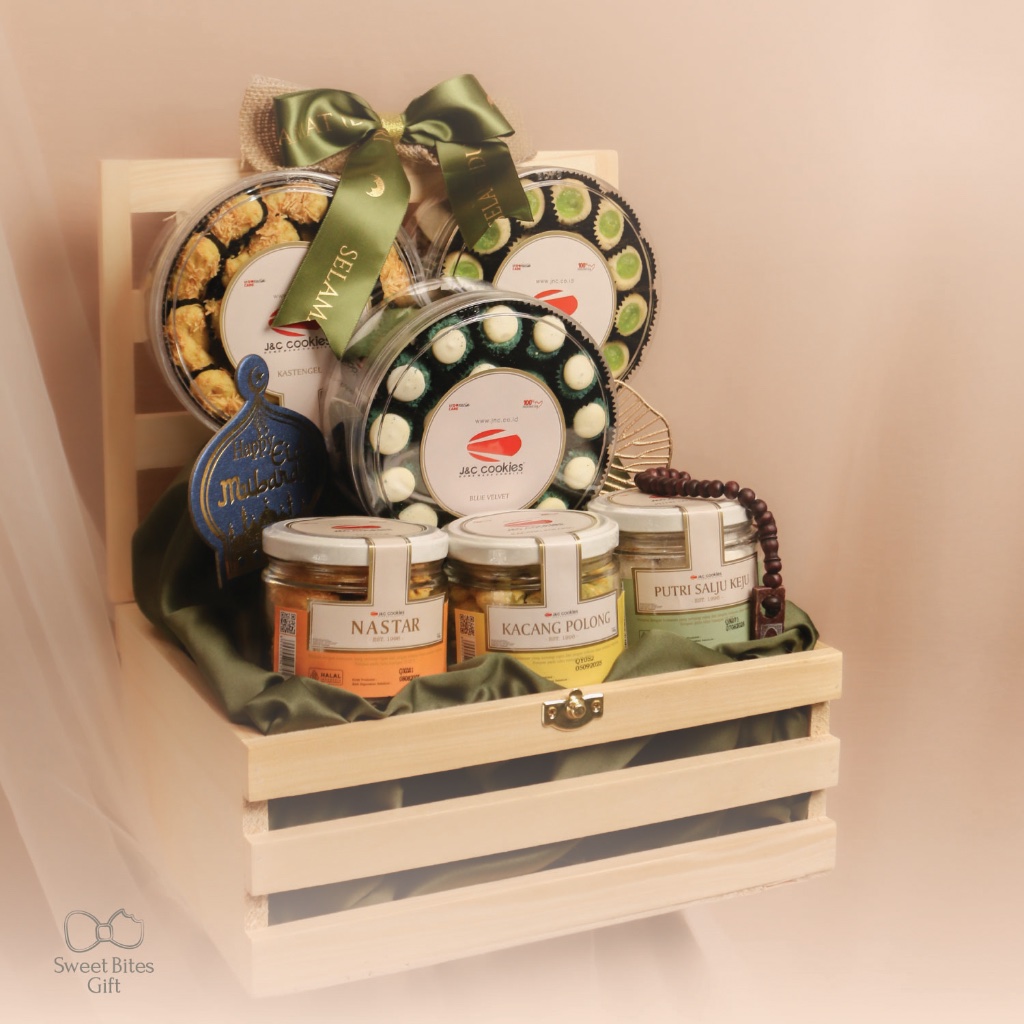 

Cookies Crate A by Sweet Bites Gift