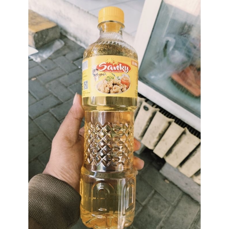 

minyak goreng sanky S-900 700ml