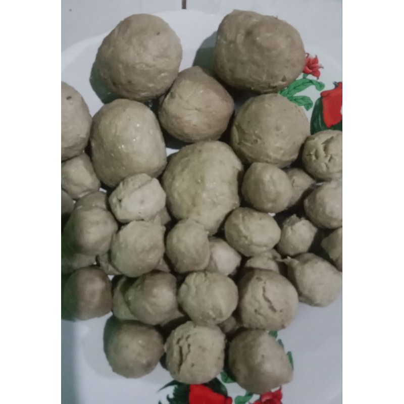 

Bakso isi tetelan urat mix kecil