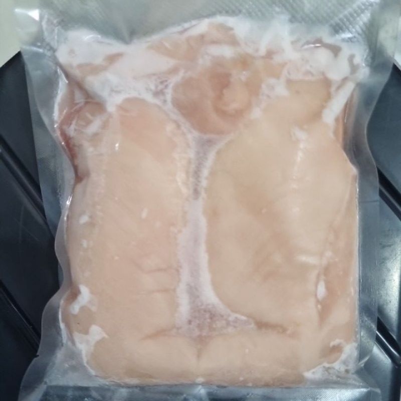 

Dada Ayam Fillet 500 gram Tanpa Tulang Tanpa Kulit Boneless skinless Frozen food