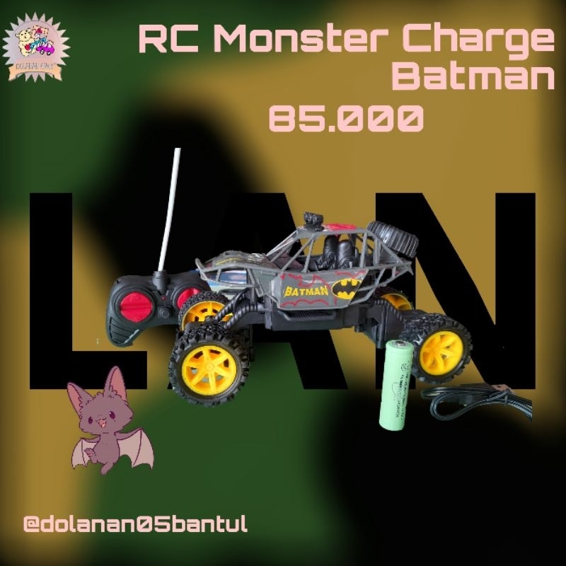 Mobil Remote Control RC Jeep Batman Climbing Vehicle