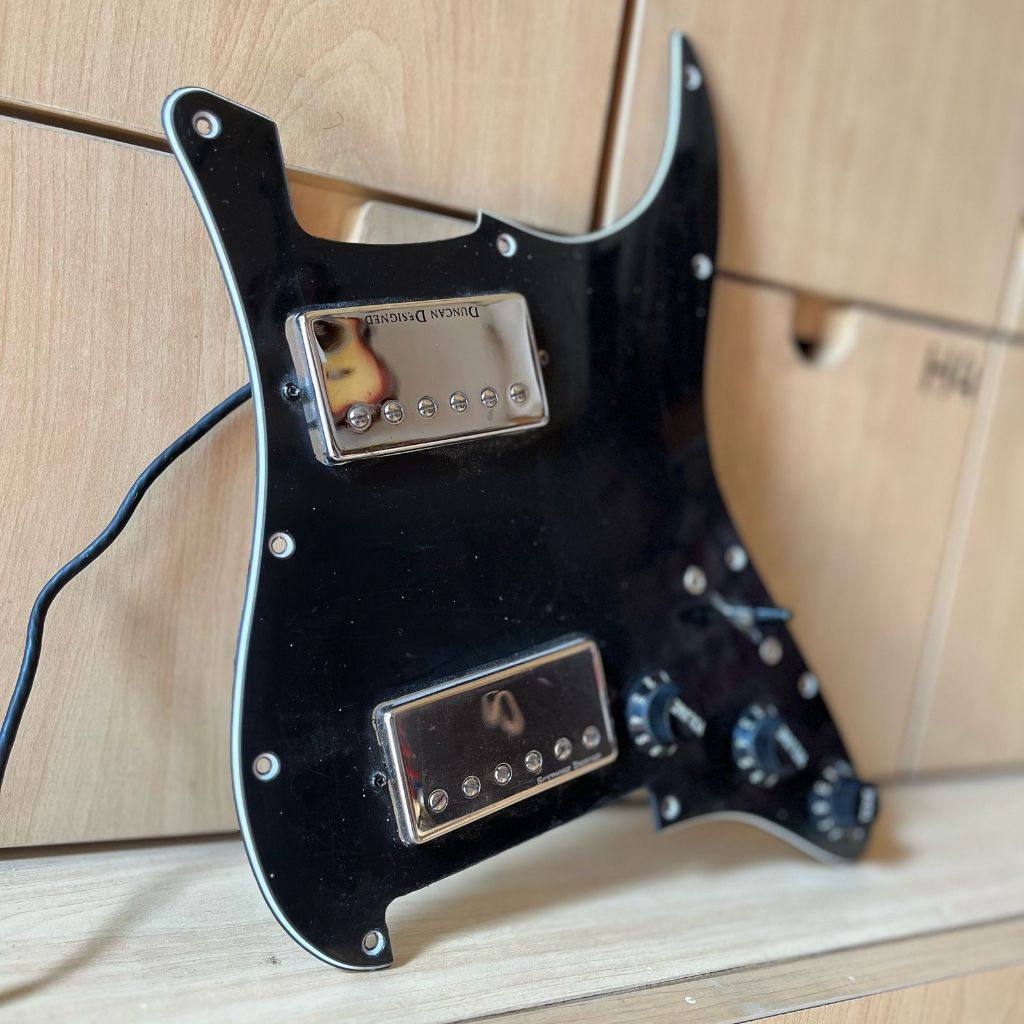 Prewired loaded set pickup Seymour Duncan dan Duncan Designed