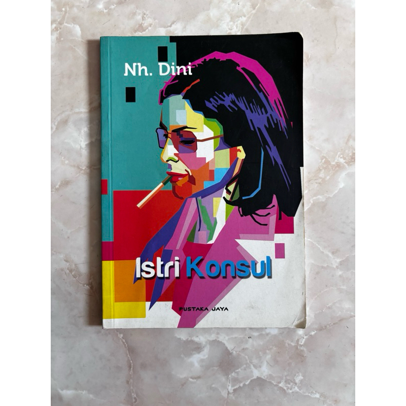 preloved book / buku bekas - Nh. Dini - Istri Konsul