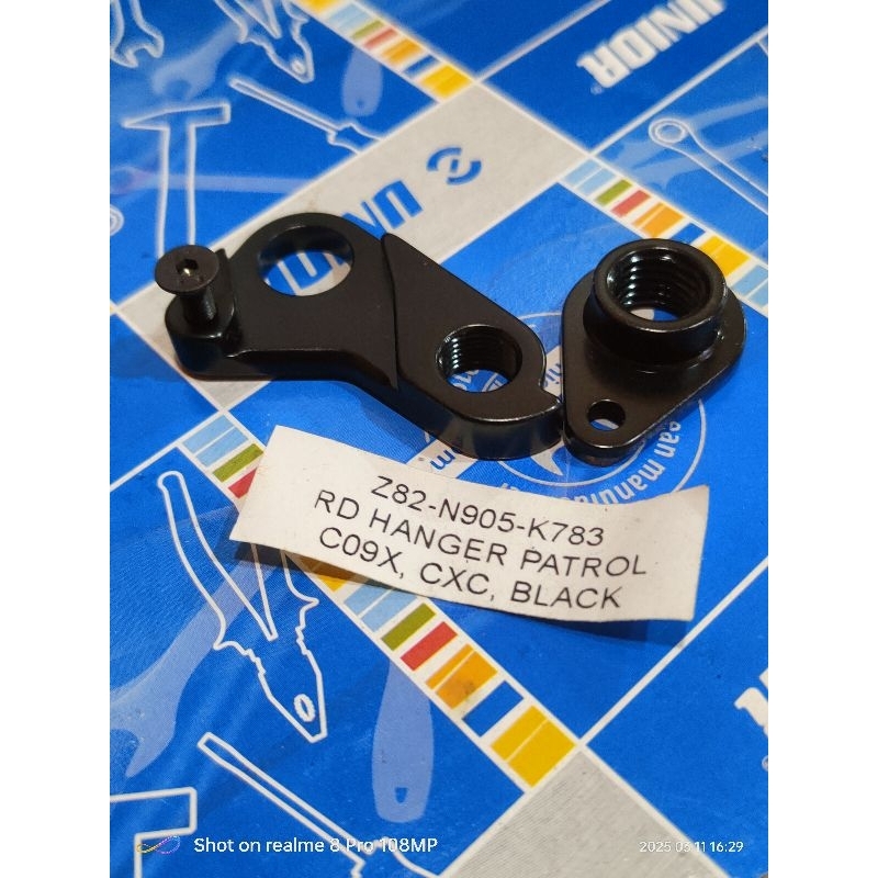 Hanger RD Anting RD RD Hanger Patrol C09 CXC