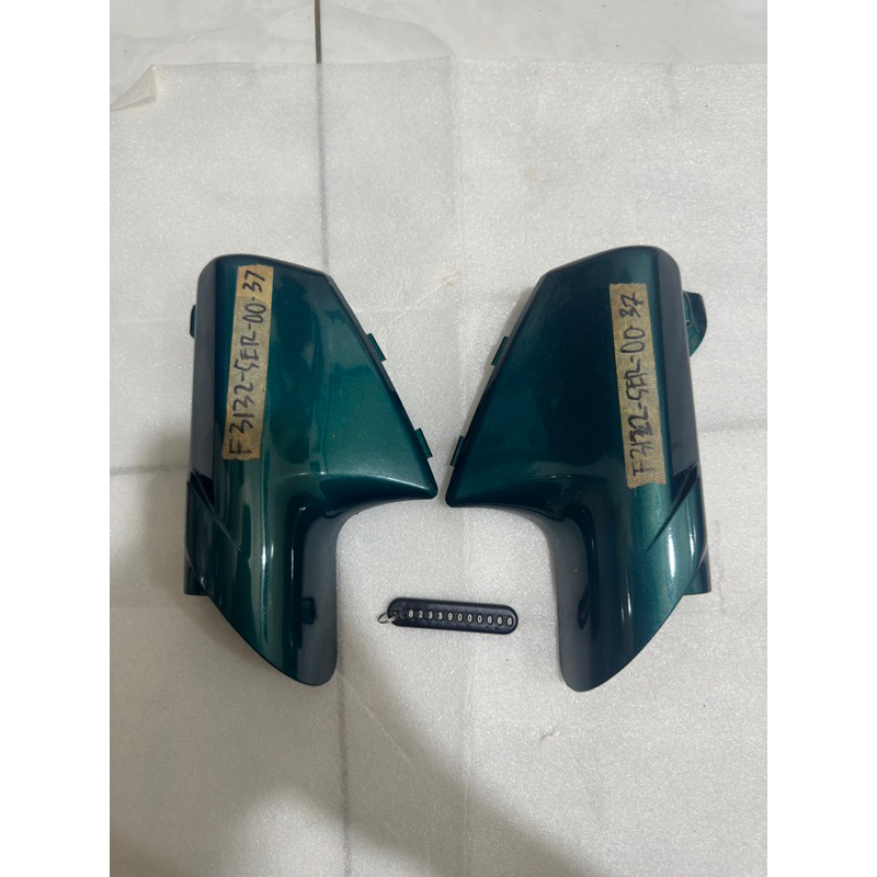 Tutup Spakbor Vega R Atau Bisa FizR f1z R fizr fiz R Hijau Caltex Original Kanan Kiri Hijau