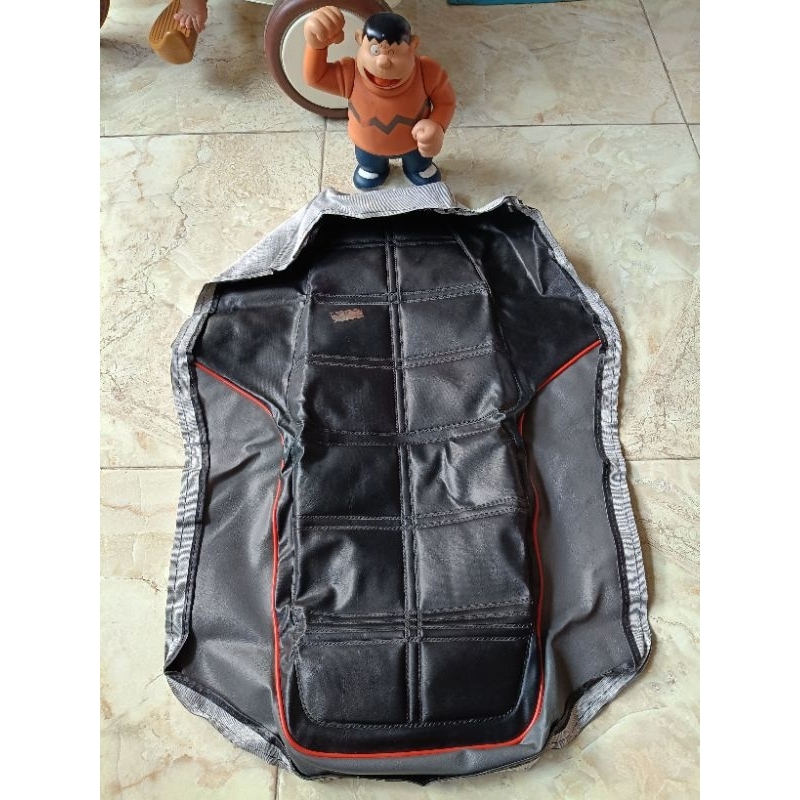 Kulit Jok Sarung Jok Motor Cover Double Seat Yamaha RX King Lama Lis Merah Cobra Original NOS 3KA-F4