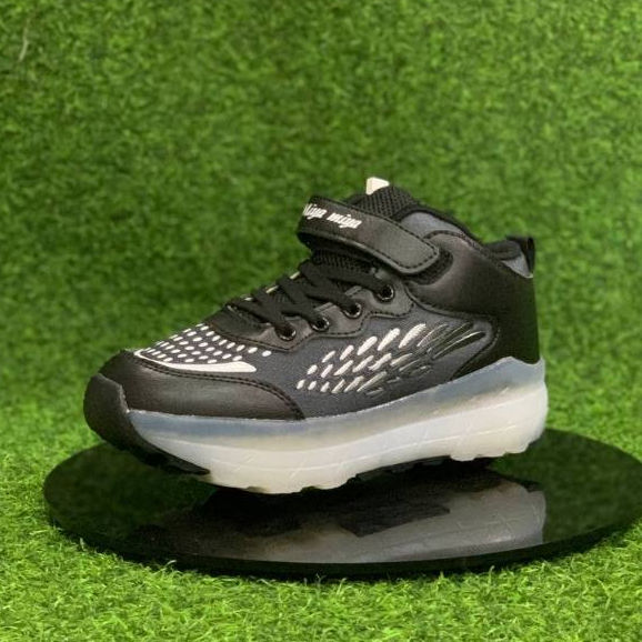 Sepatu Roda Roller Shoes Light Co