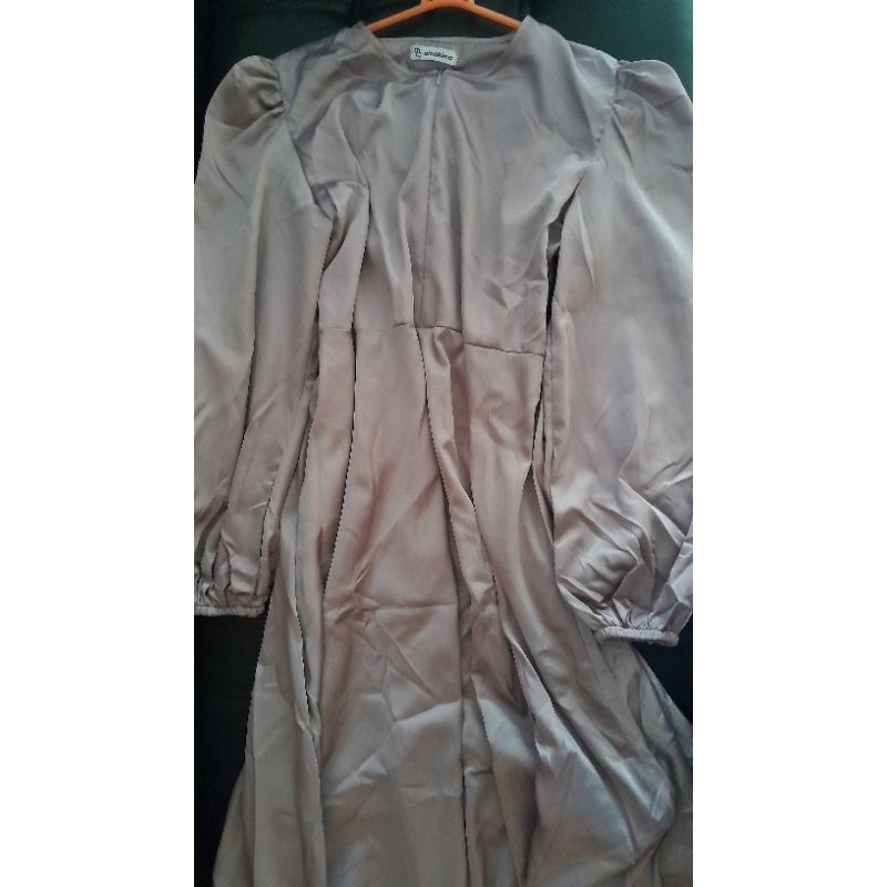 *PRELOVED* dress silk satin