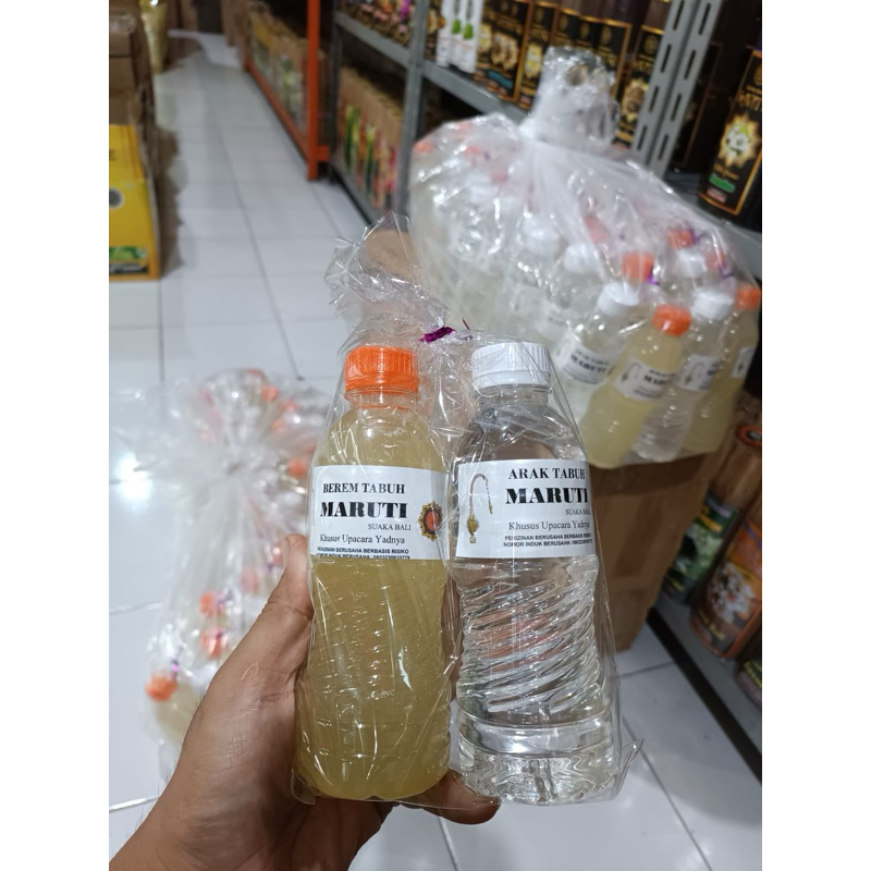 Tabuhan ArakBerem Untuk Upacara Persembahyangan