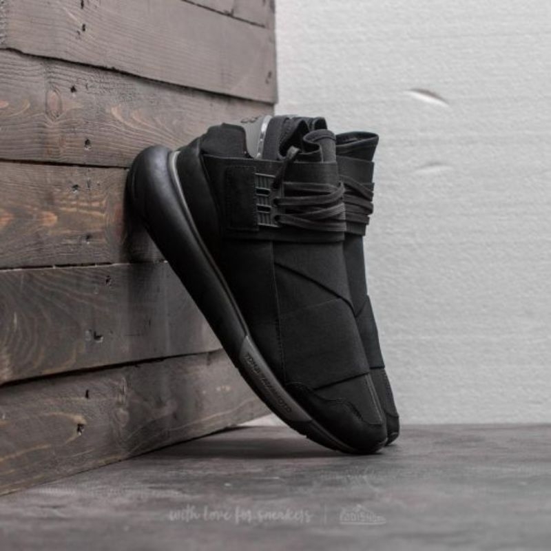 SEPATU ADIDAS Y3 YOHJI YAMAMOTO FULL BLACK TERLENGKAP