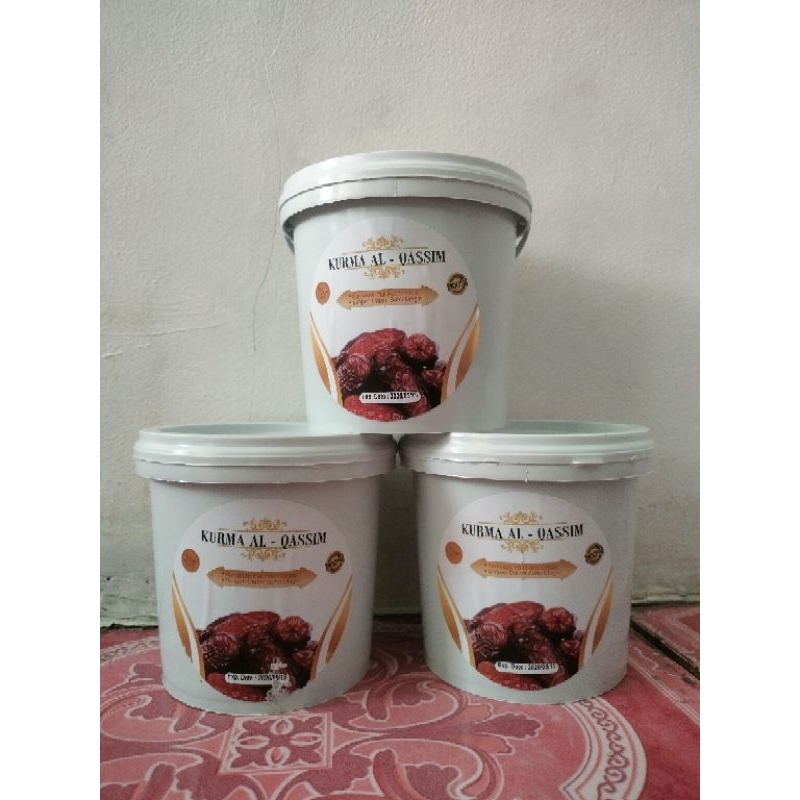 

Kurma Al Qassim Premium (Ember Uk 500 Gram)