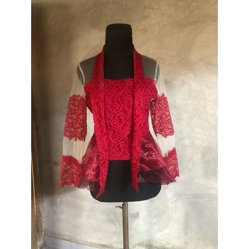 preloved kebaya wisuda