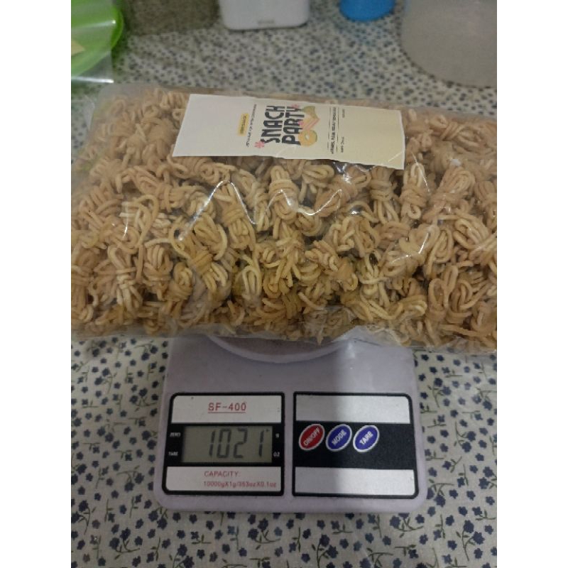 

Mie Gulung kriuk 1kg