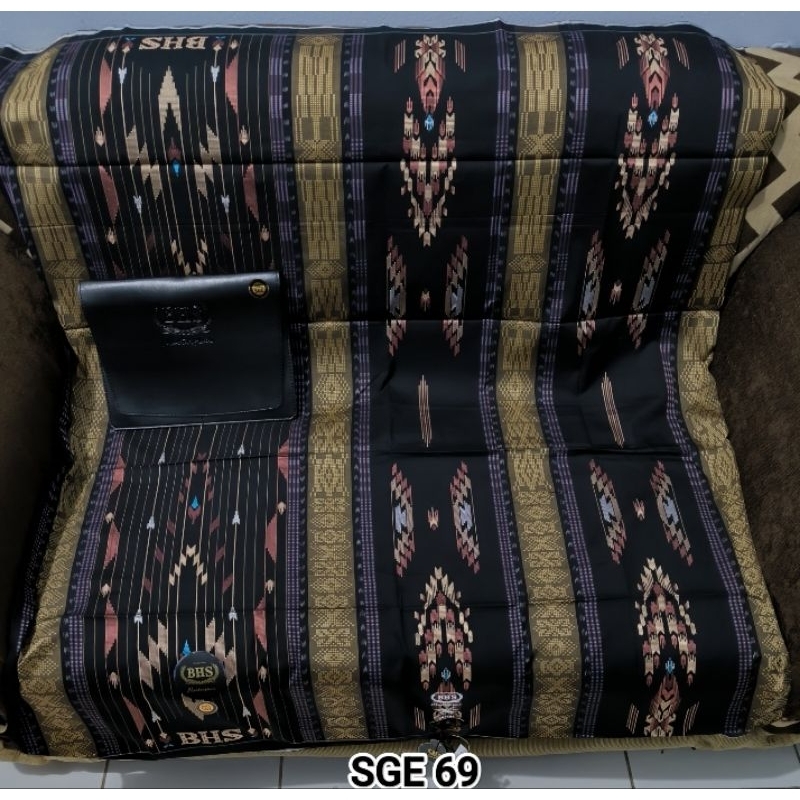 SARUNG BHS MASTERPIECE SGE MS GOLD