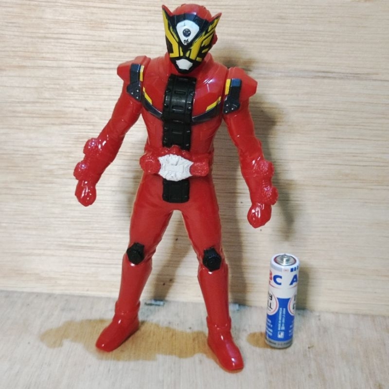 ACTION FIGURE / KOLEKSI / HIASAN KAMEN RIDER GEIZ ZERO - ONE RHS 17CM ORIGINAL BANDAI