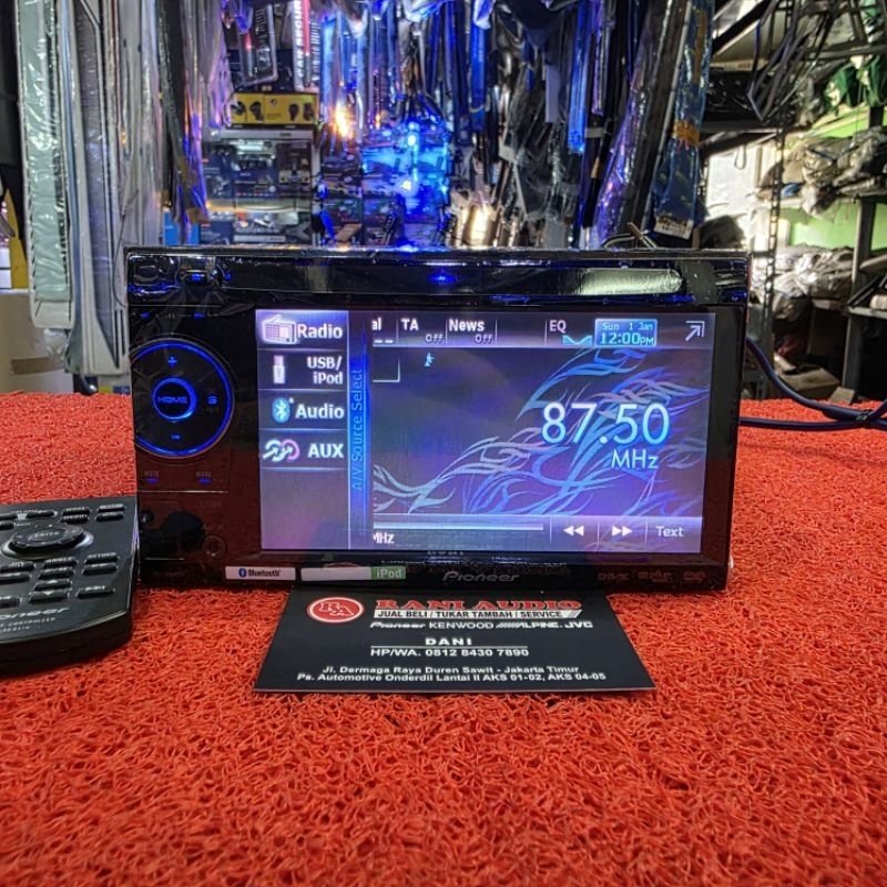 Head Unit Pioneer AVH-2450BT Bluetooth CD Aux Radio FM AM